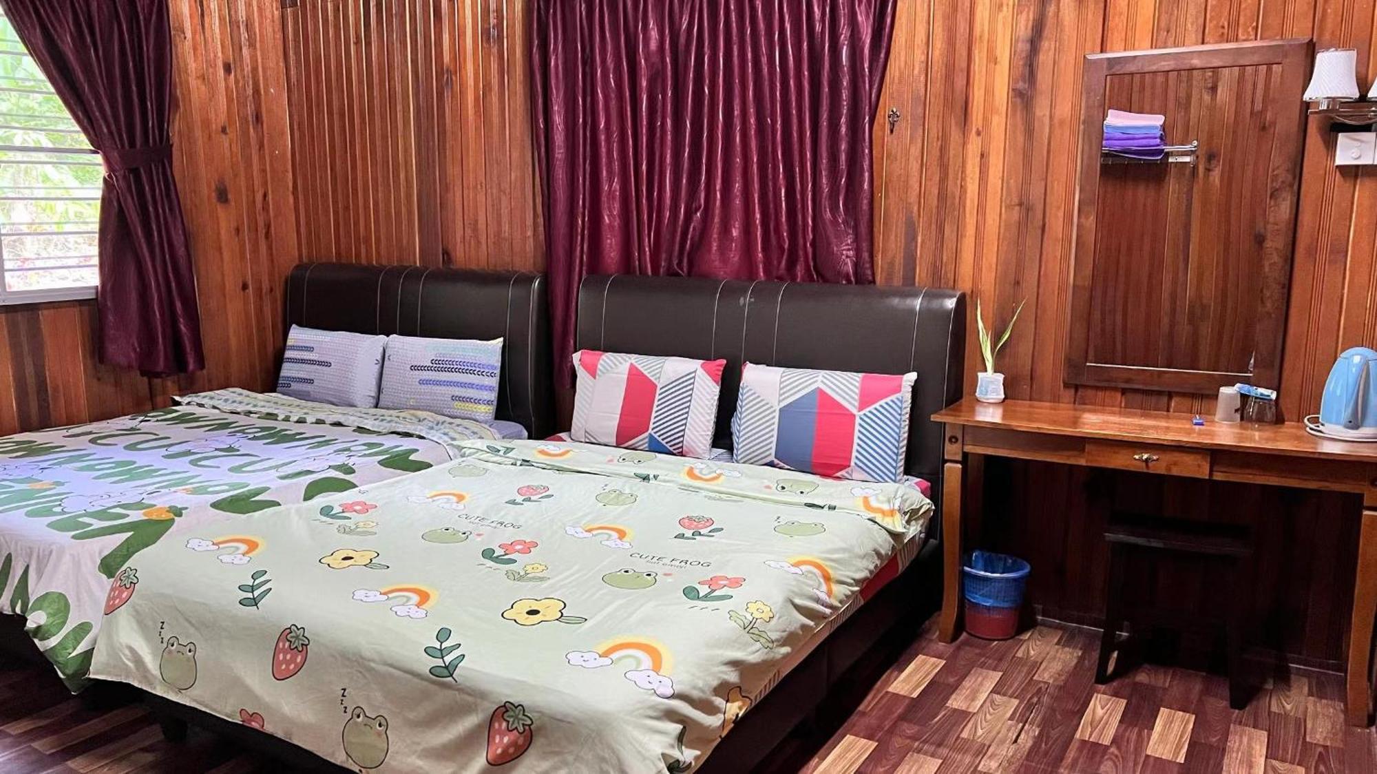 Country House Pulai Holiday Village Gua Musang Buitenkant foto