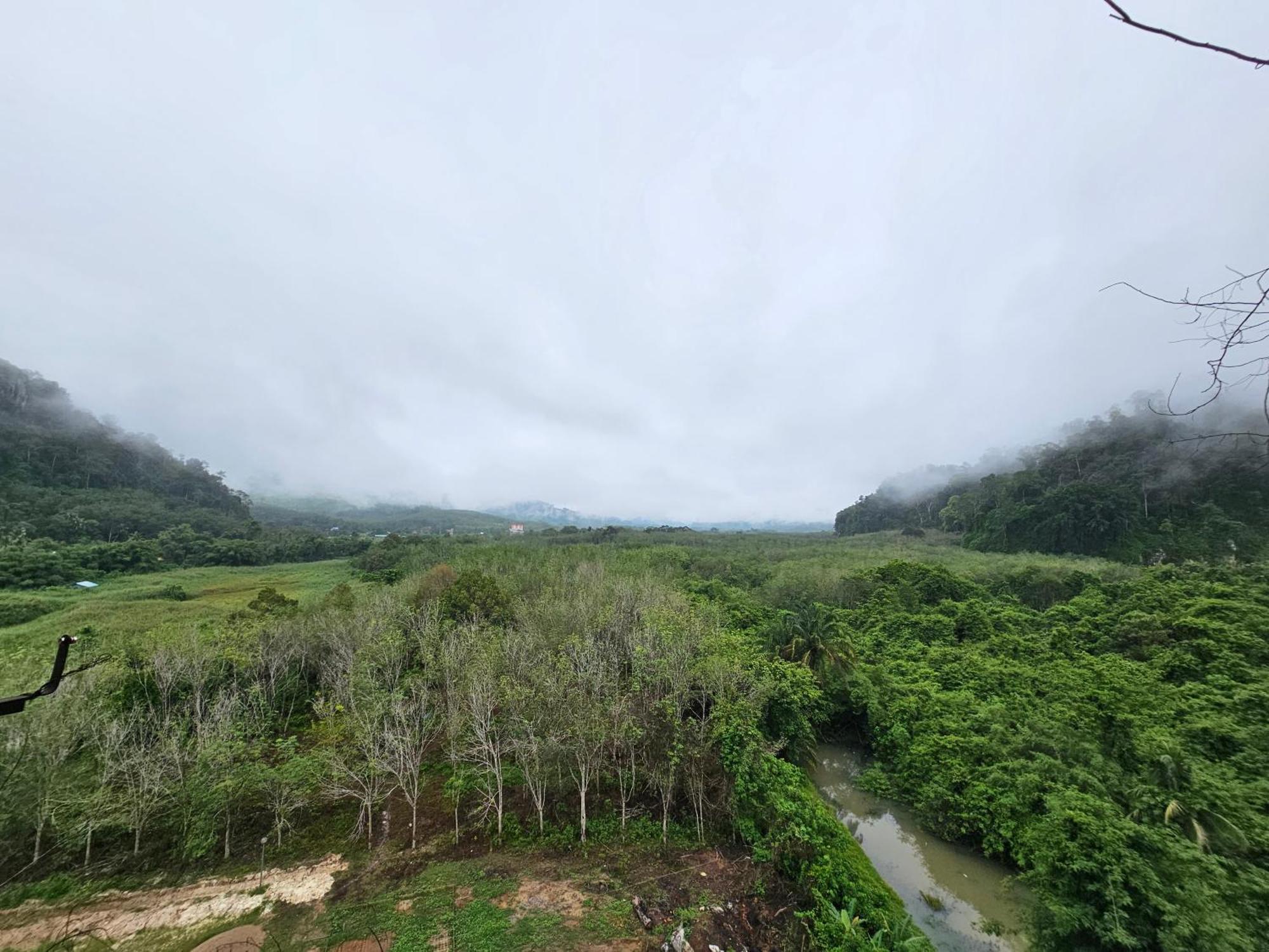 Country House Pulai Holiday Village Gua Musang Buitenkant foto
