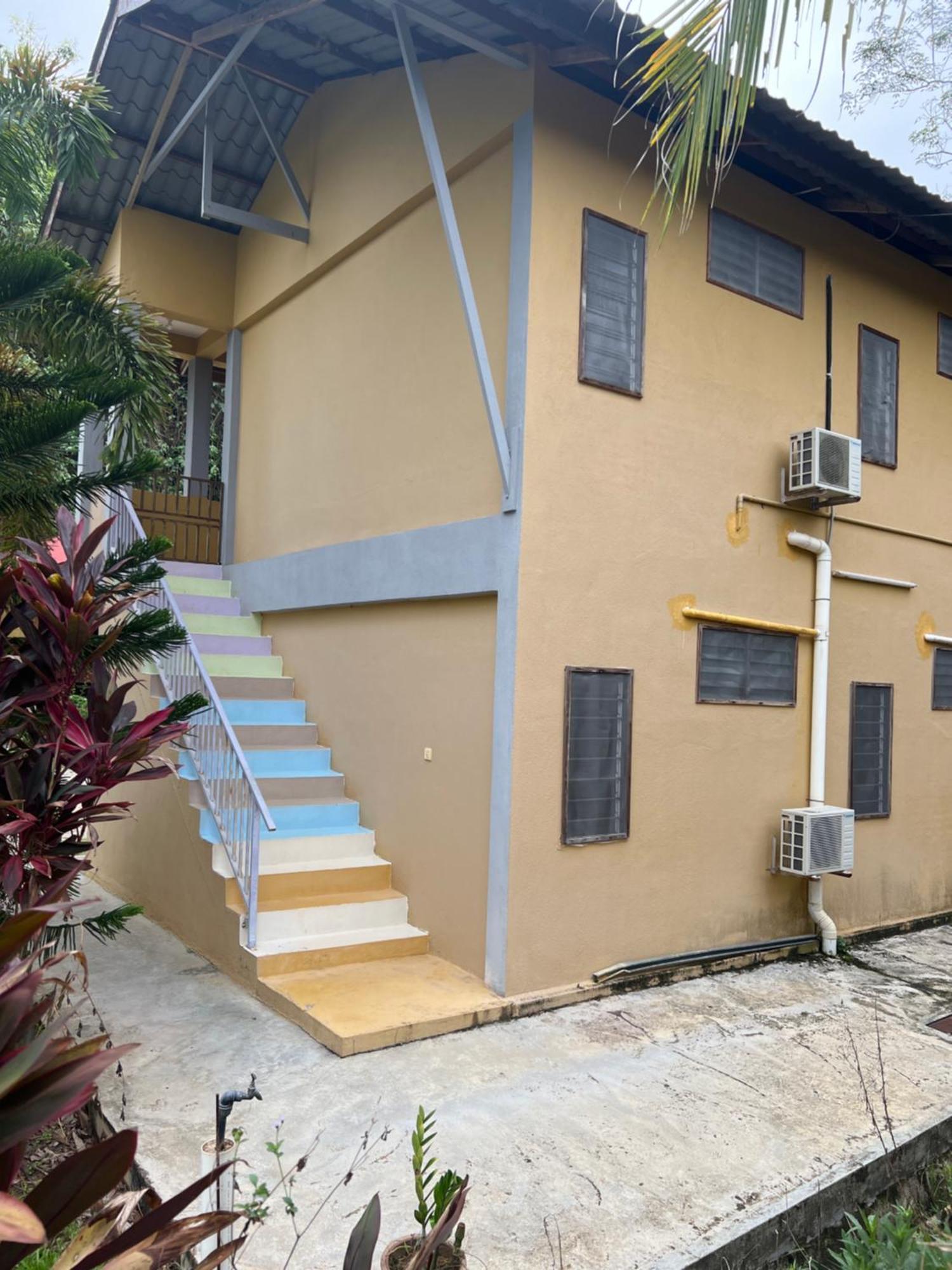 Country House Pulai Holiday Village Gua Musang Buitenkant foto