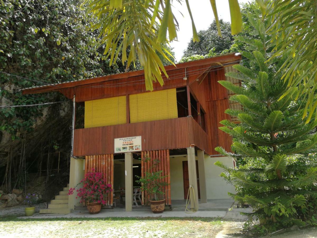 Country House Pulai Holiday Village Gua Musang Buitenkant foto